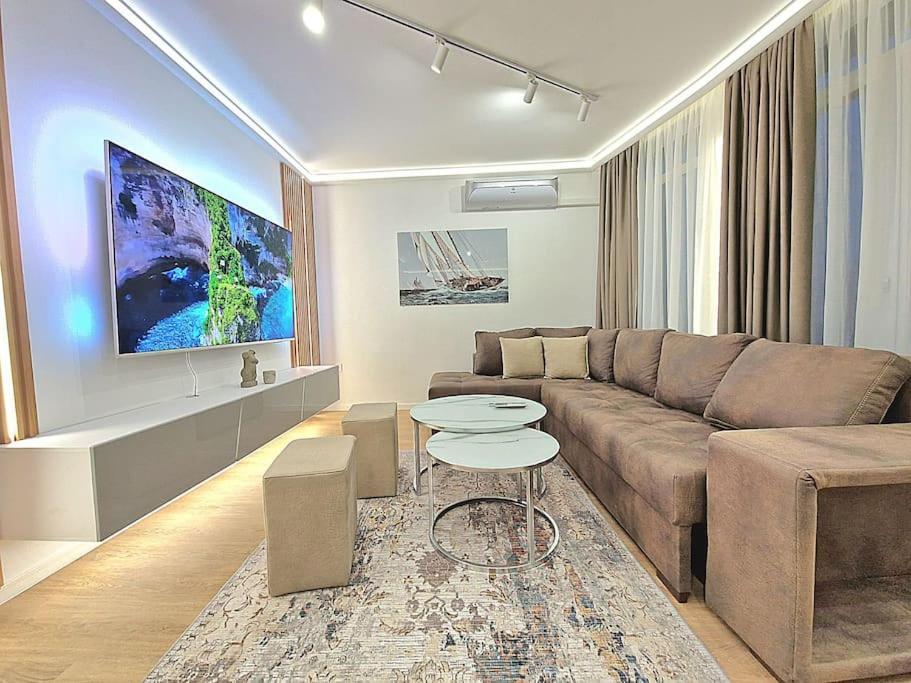Luxury Apartment. 75 Inches Tv 瓦爾納 外观 照片