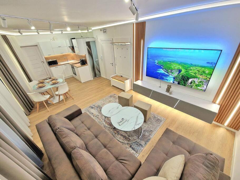 Luxury Apartment. 75 Inches Tv 瓦爾納 外观 照片