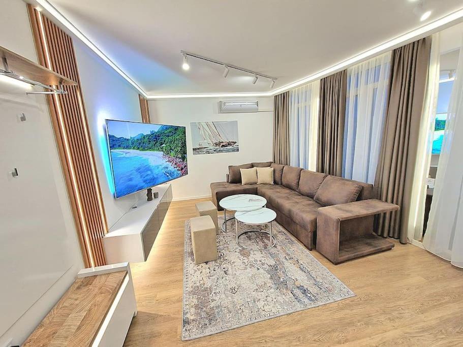 Luxury Apartment. 75 Inches Tv 瓦爾納 外观 照片