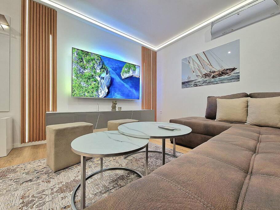 Luxury Apartment. 75 Inches Tv 瓦爾納 外观 照片