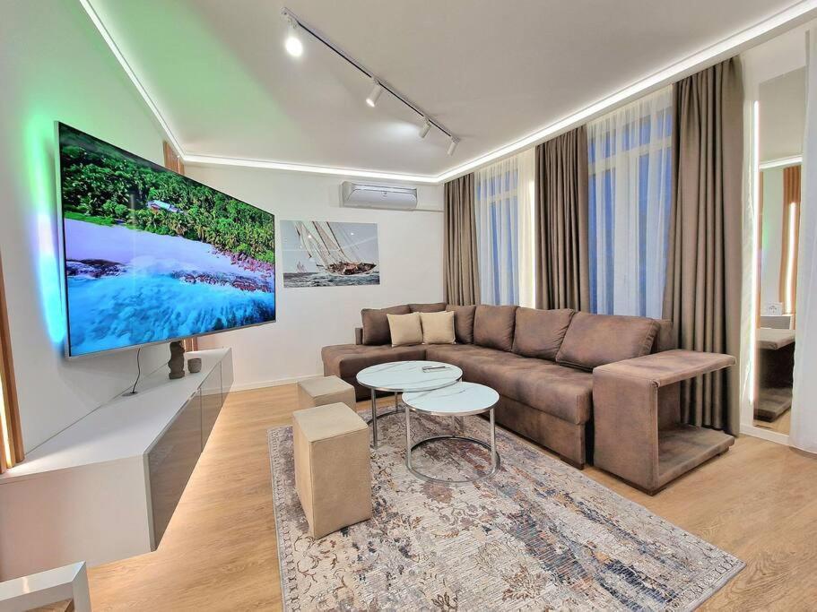Luxury Apartment. 75 Inches Tv 瓦爾納 外观 照片