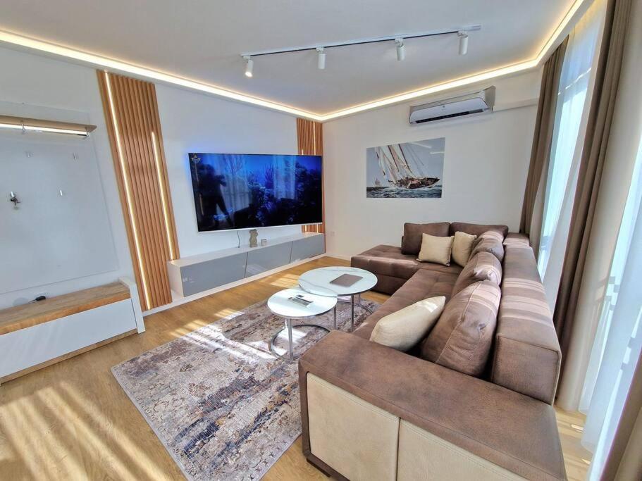 Luxury Apartment. 75 Inches Tv 瓦爾納 外观 照片